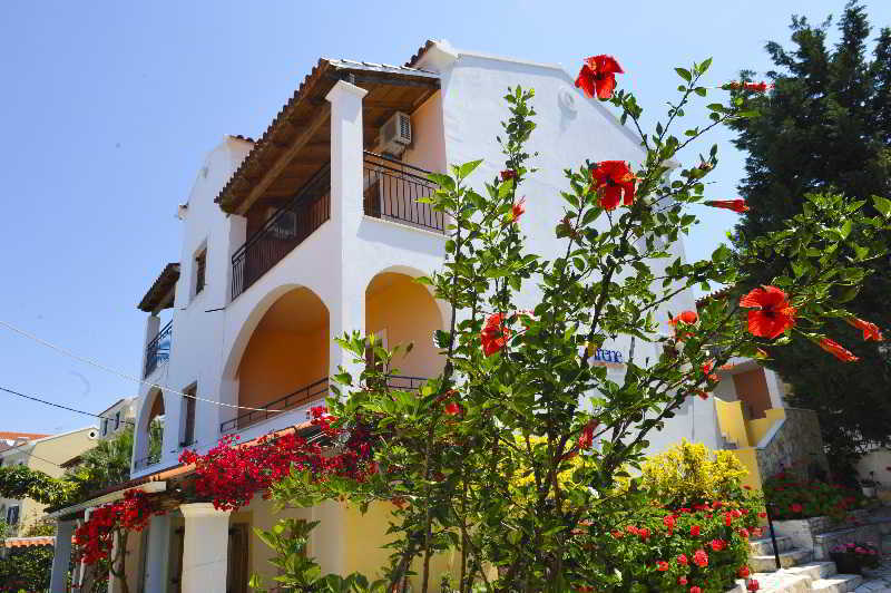 Irene Apartments Ахарави Екстериор снимка