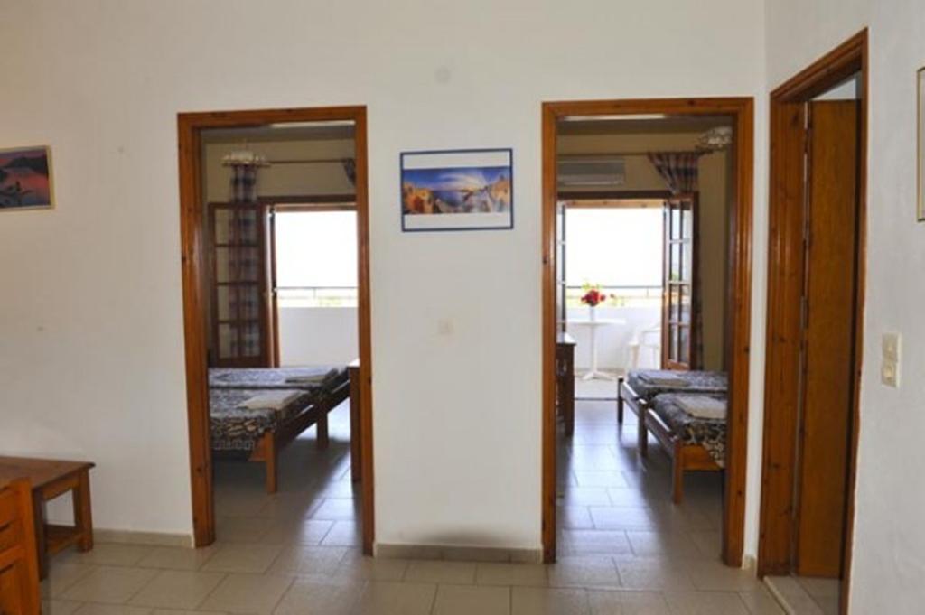 Irene Apartments Ахарави Екстериор снимка